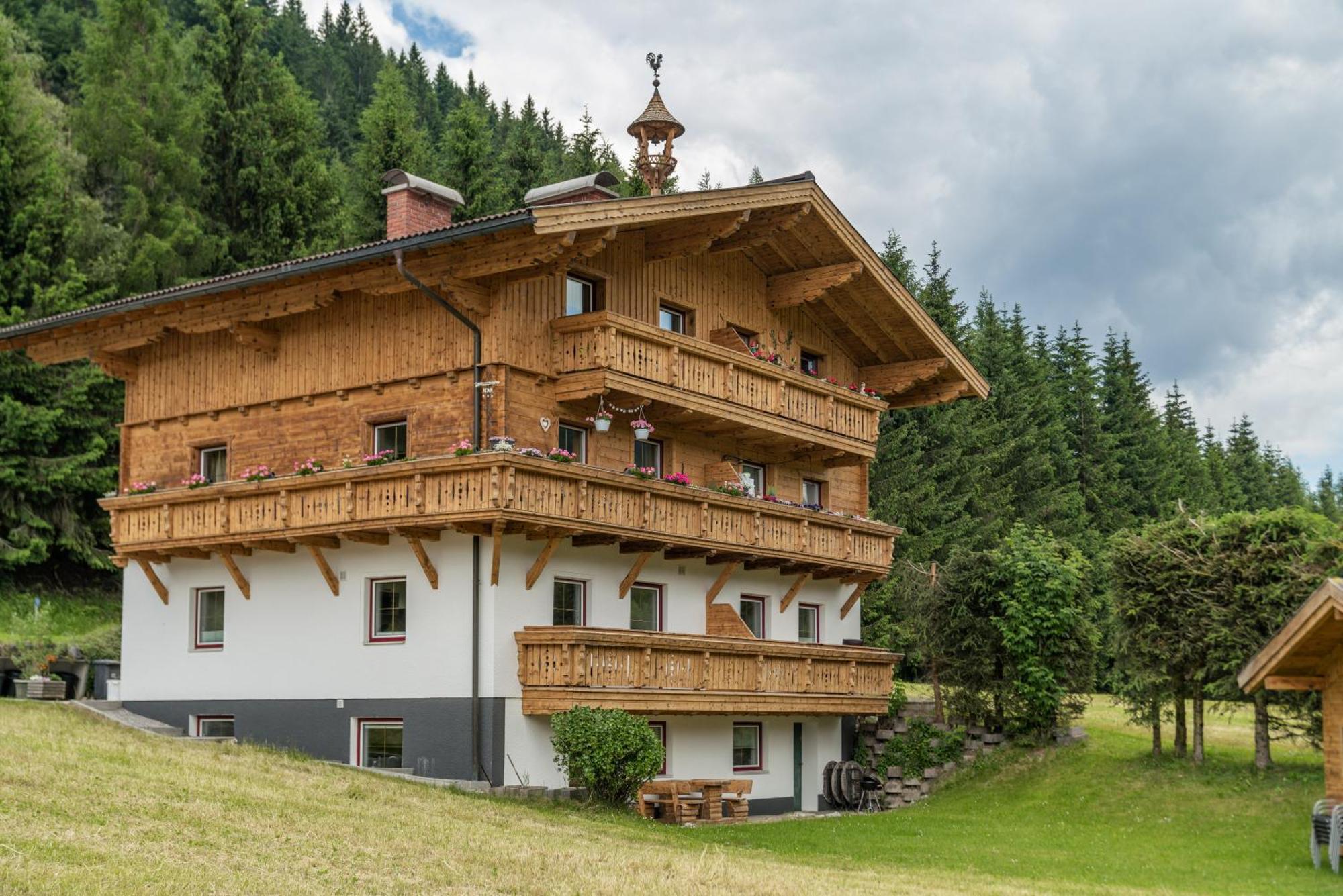 Kesselgrubs Apartements Ski & Badeglueck Eben Im Pongau Exterior photo